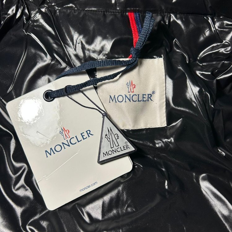 MONCLER MONTBELIARD JACKET (SIZE S-XL) - Image 10