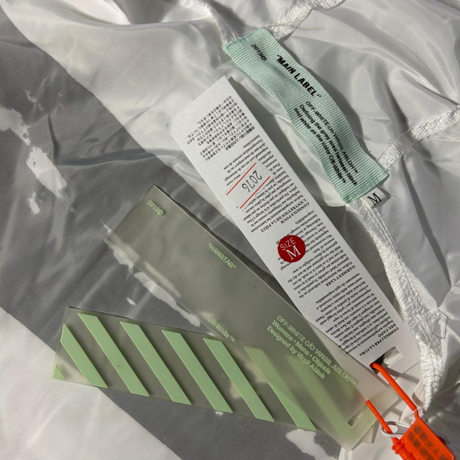 OFF WHITE WINDBREAKER (SIZE M-XL) - Image 3