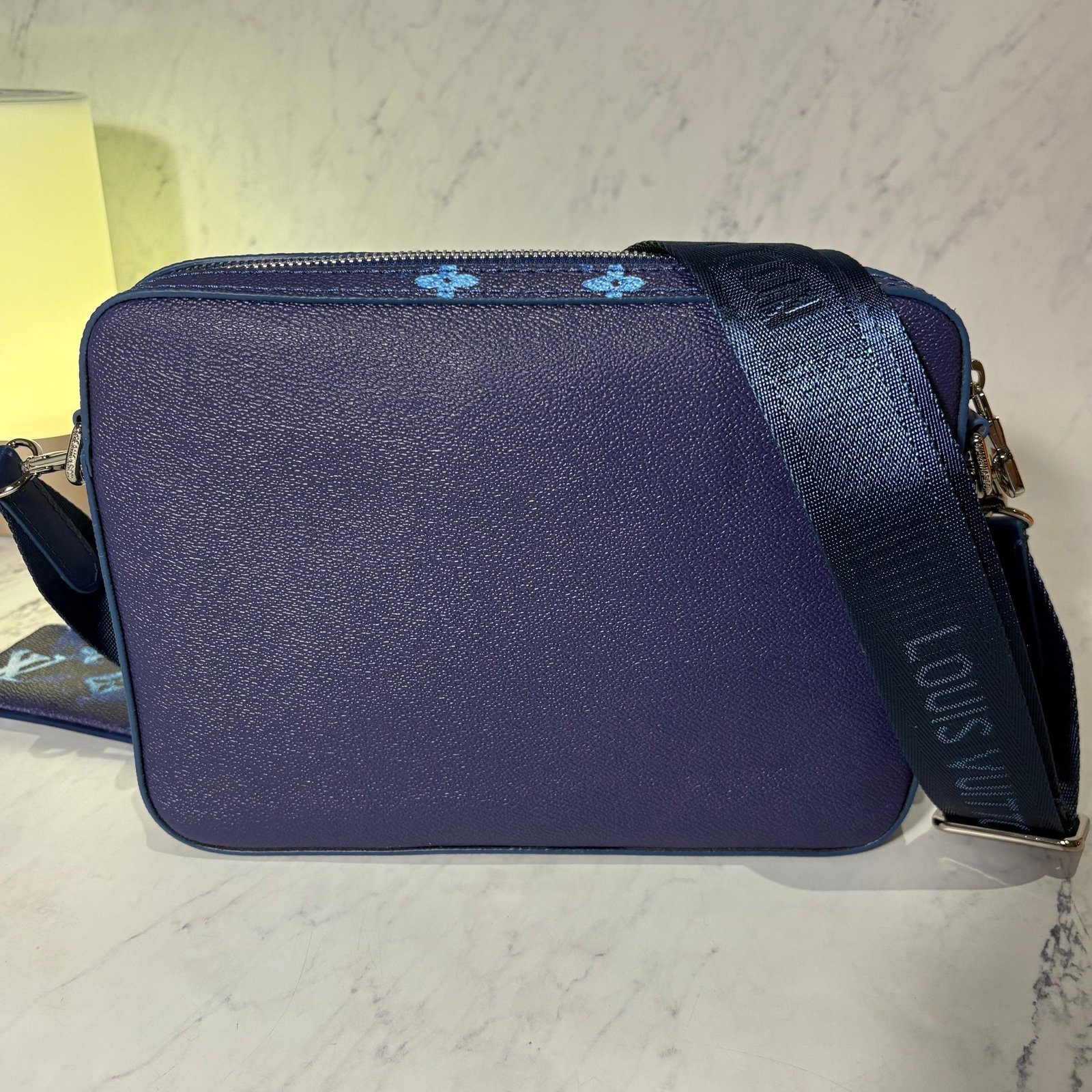 LV TRIO BAG WATERCOLOR - Image 3