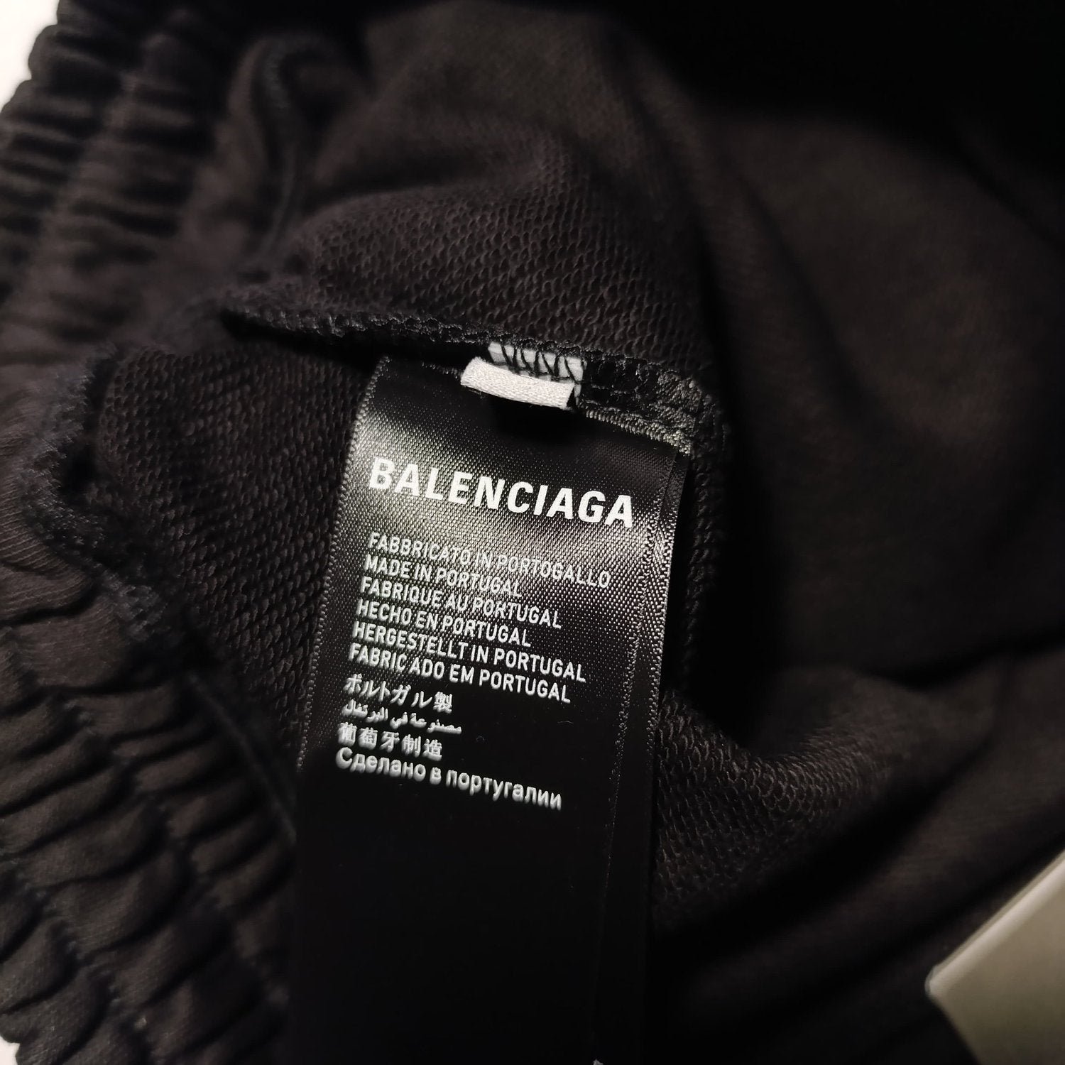BALENCIAGA POLITICAL CAMPAIGN SHORTS (SIZE M-XL) - Image 2