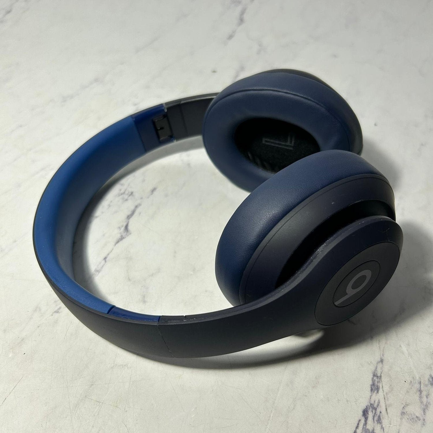 BEATS STUDIO PRO WIRELESS HEADPHONES - Image 9
