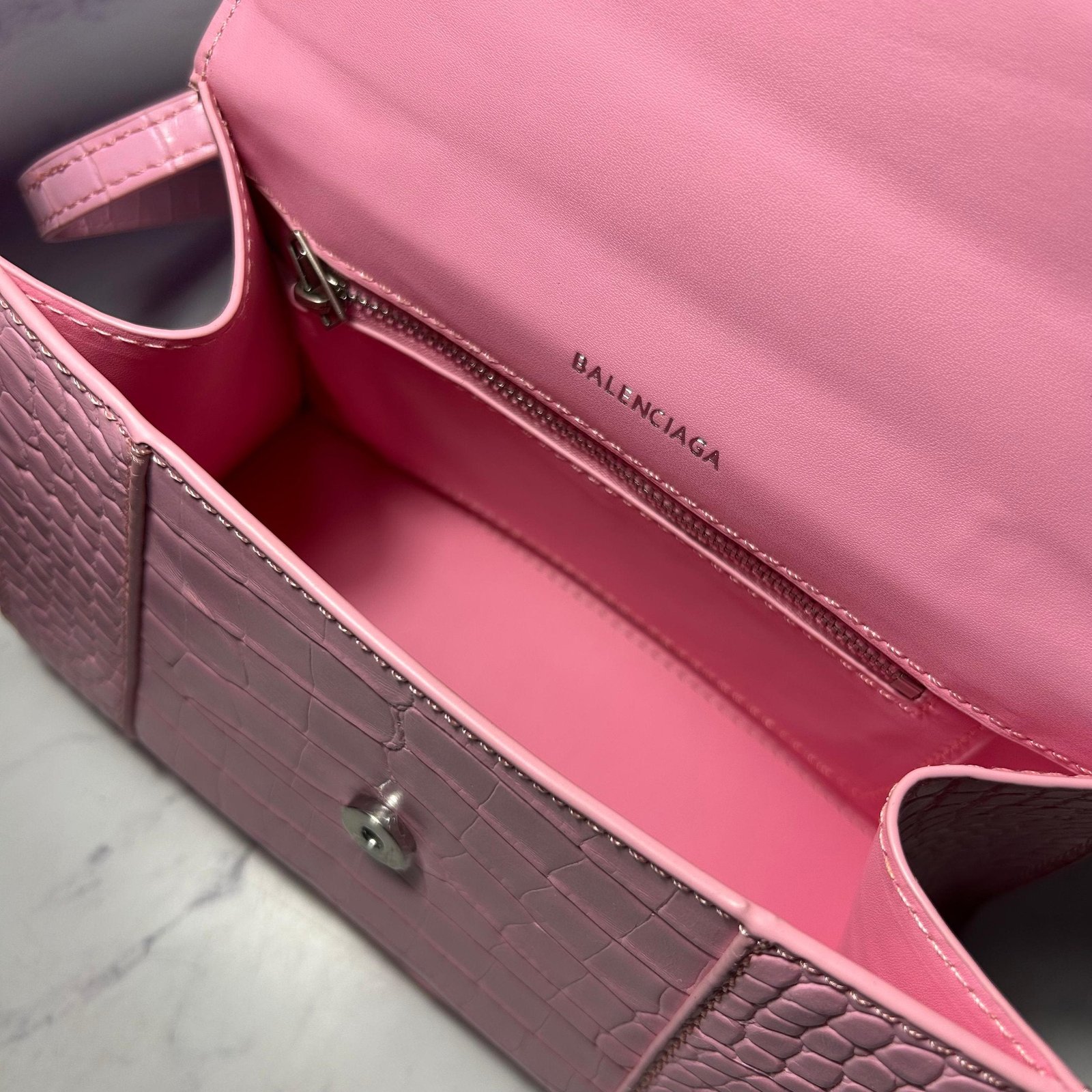 BALENCIAGA HOURGLASS HANDBAG - Image 10
