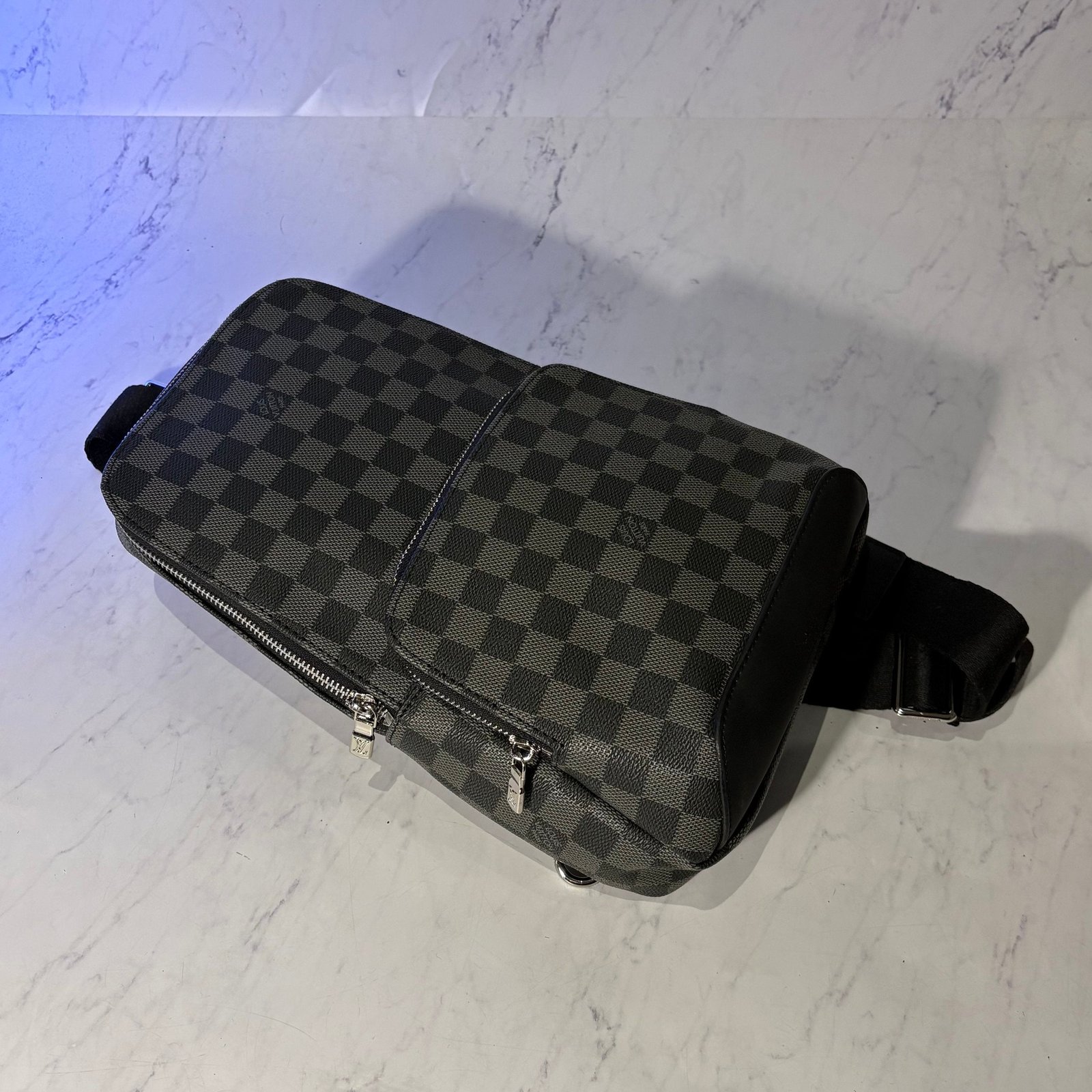 LV AVENUE SLING BAG - Image 9