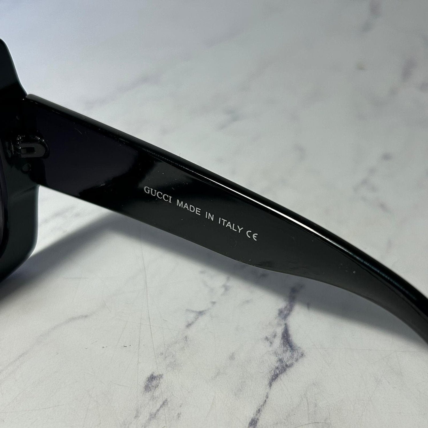 GUCCI SQUARE FRAME SUNGLASSES - Image 2