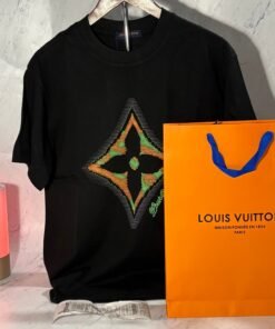 LV MONOGRAM FLOWER T-SHIRT (SIZE S-XL)