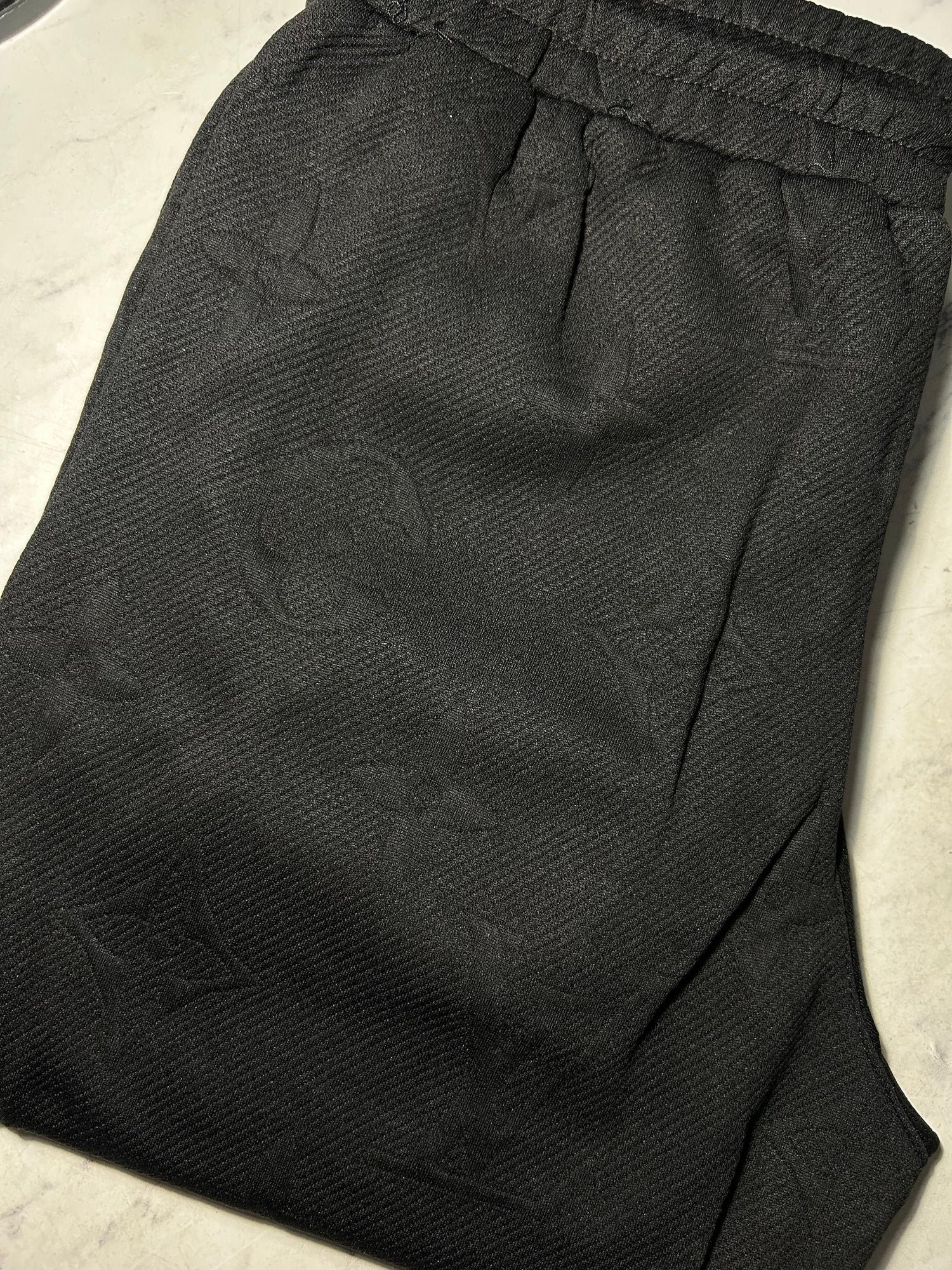 LV MONOGRAM FLEECE JOGGERS (SIZE M-XL) - Image 9