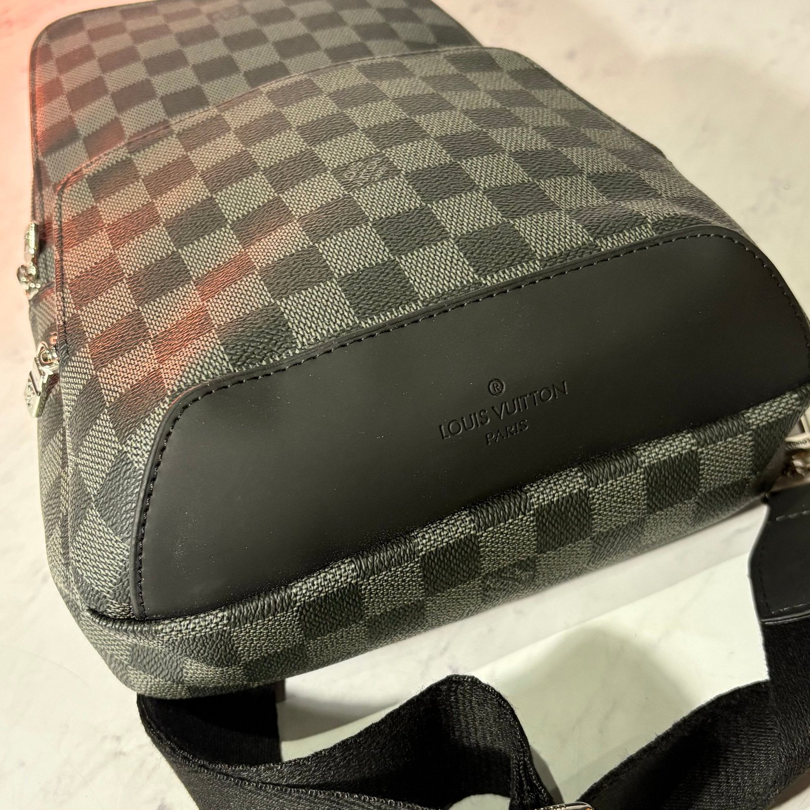 LV AVENUE SLING BAG - Image 8