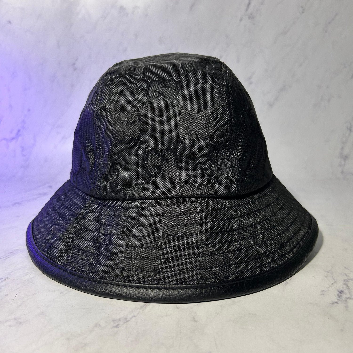 GUCCI BUCKET HAT GG BLACK - Image 4