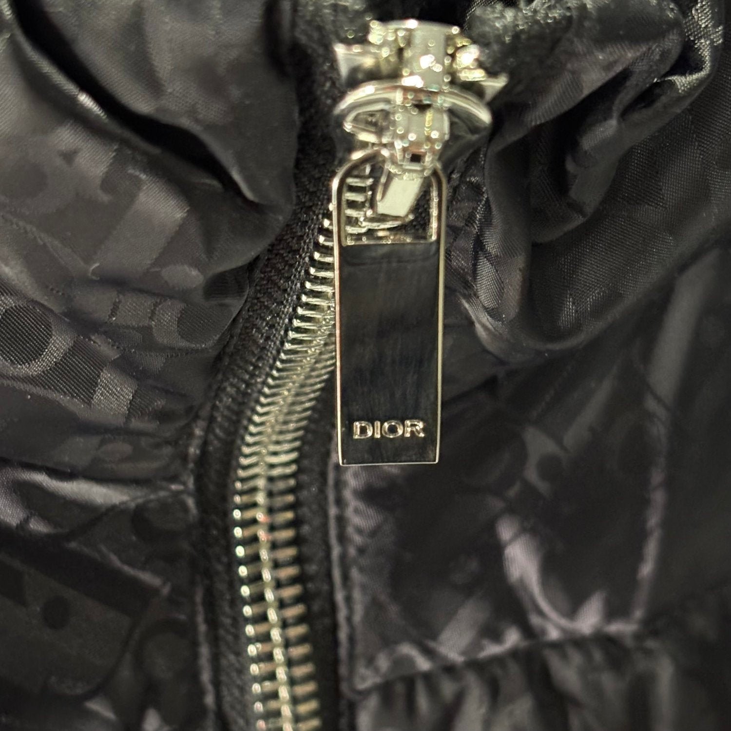 DIOR PUFFER JACKET (SIZE S-XL) - Image 4