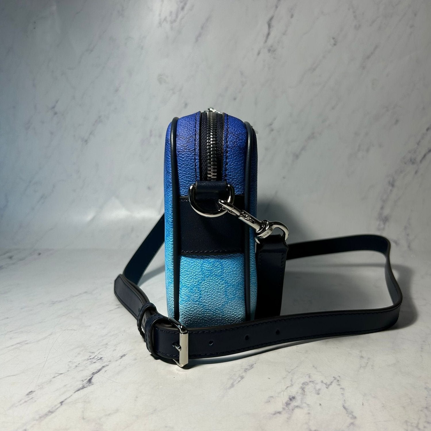 GUCCI CHROMA CROSSBODY BAG - Image 2
