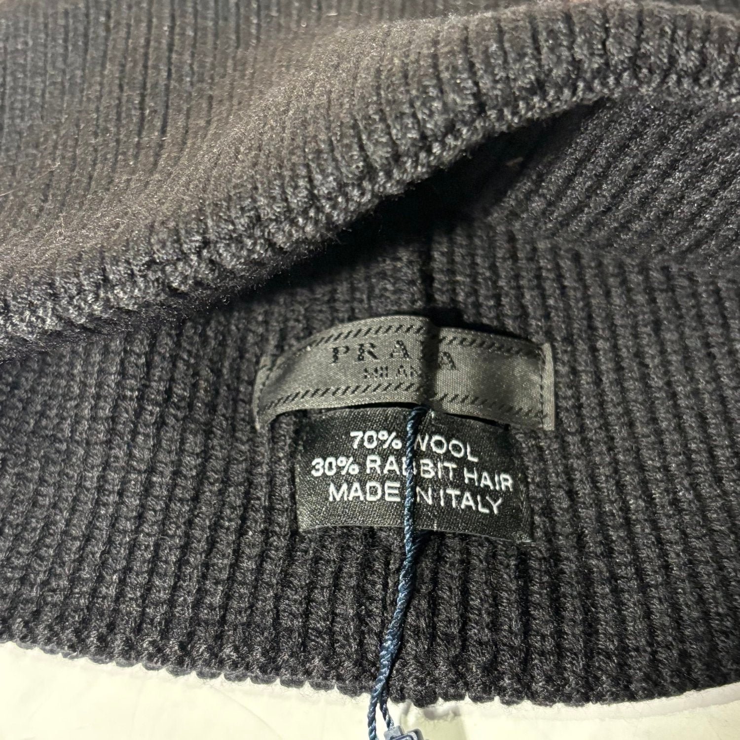 PRADA RED STRIPE BEANIE - Image 4