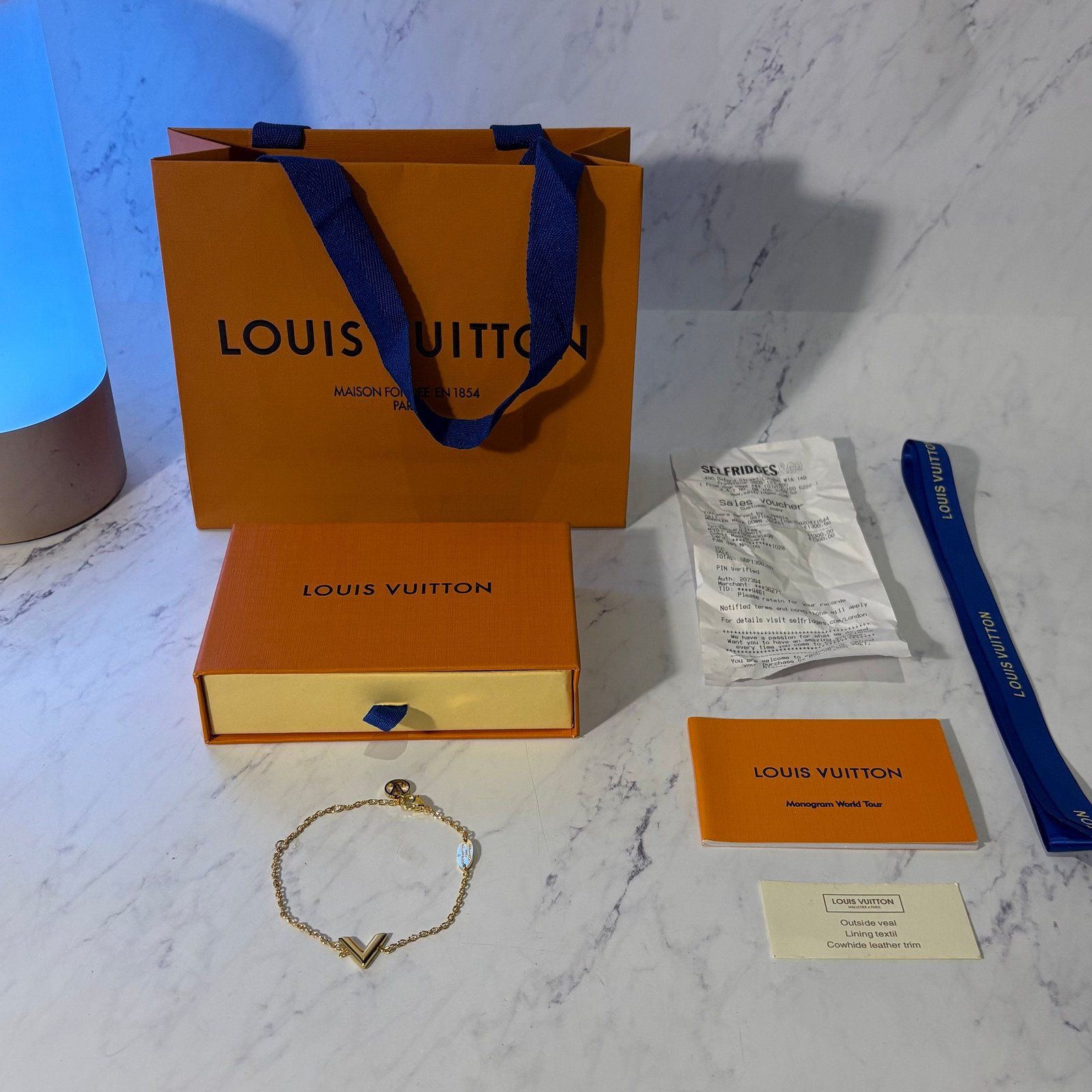 LV V BRACELET - Image 2