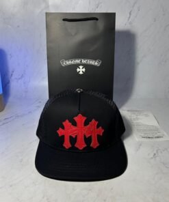 CHROME HEARTS CAP