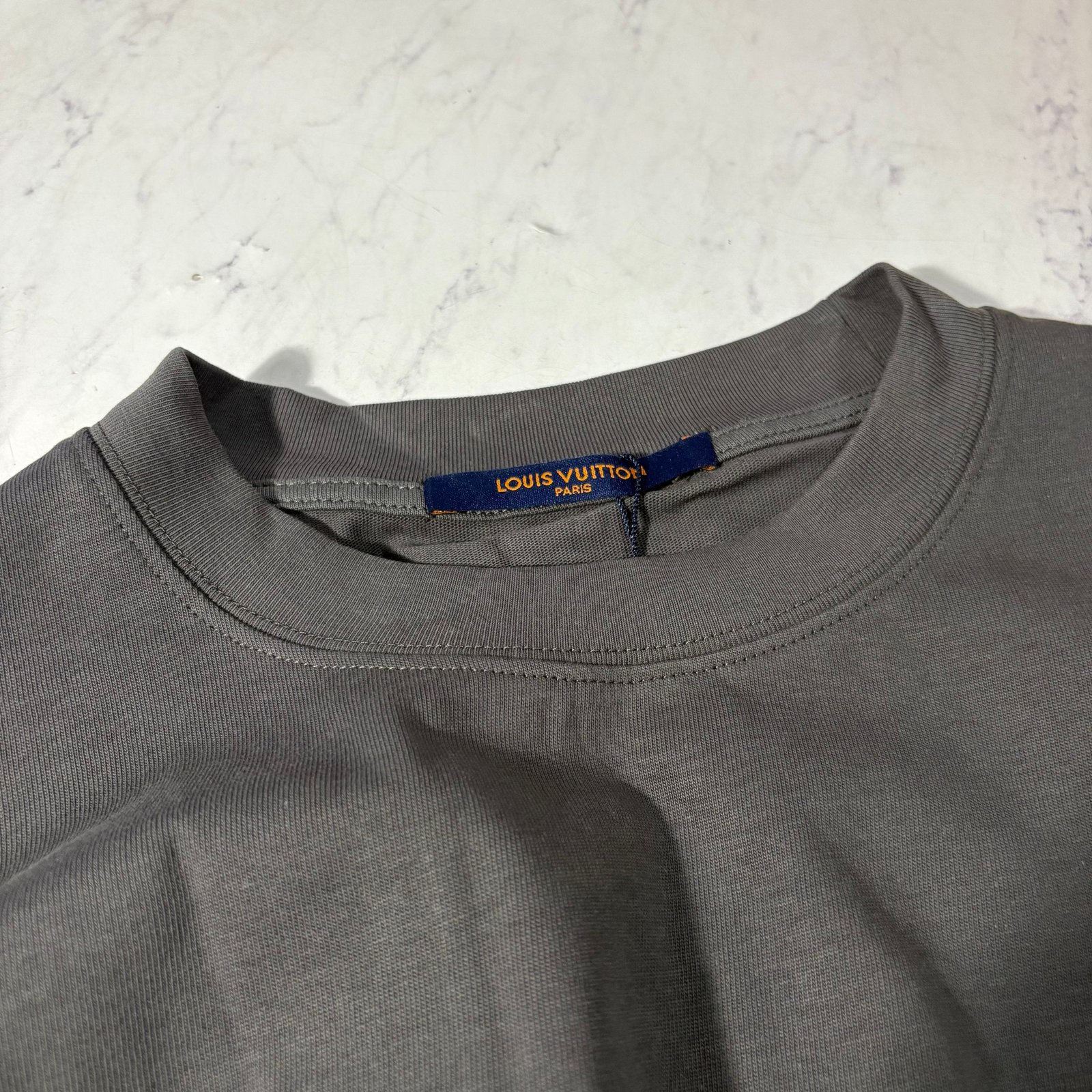 LV GRADIENT T-SHIRT (GREY SIZE S-XL) - Image 7