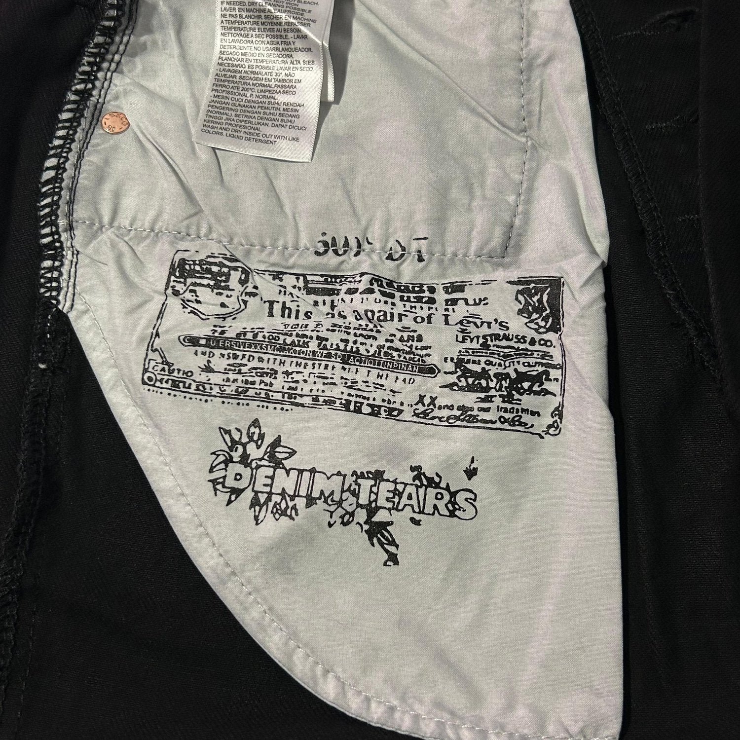 DENIM TEARS JEANS (SIZE 32-38) - Image 4