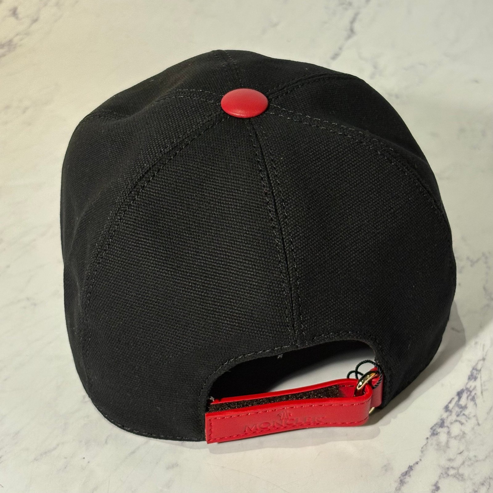 MONCLER CAP - Image 14