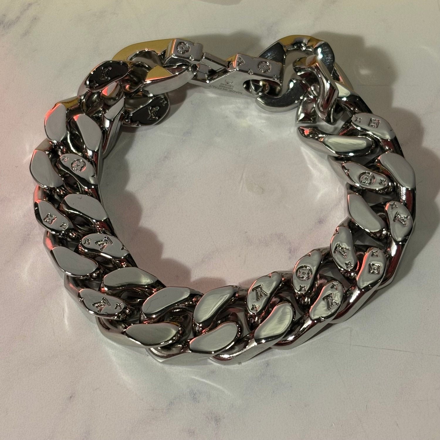 LV BRACELET CHAIN LINKS - Image 3