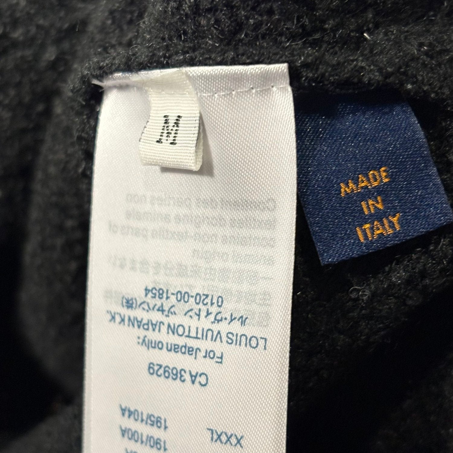 LV LOGO SWEATER (SIZE XS-XL) - Image 4